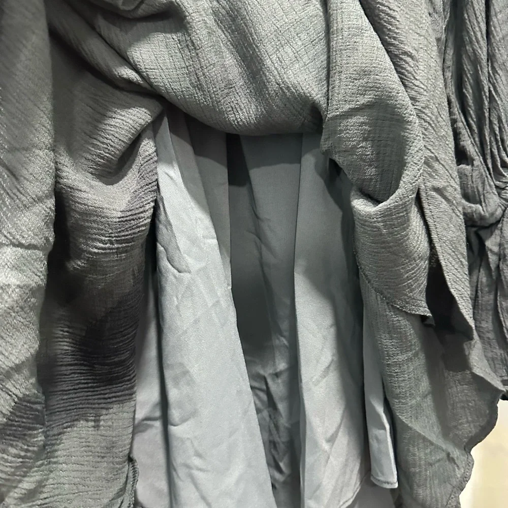 Elegant Tied Ruffled Mini Dress in Green - Size Small - Picture 8 of 13